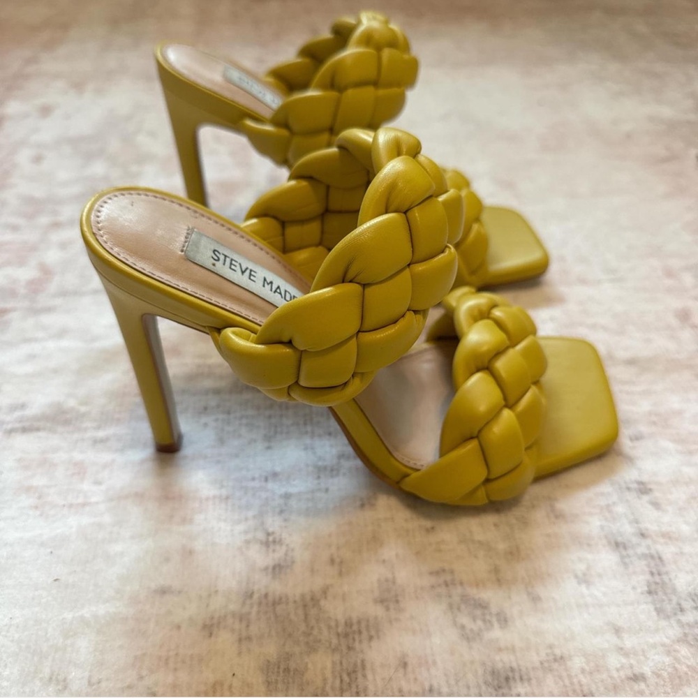 Steve Madden Mustard Braided Heels